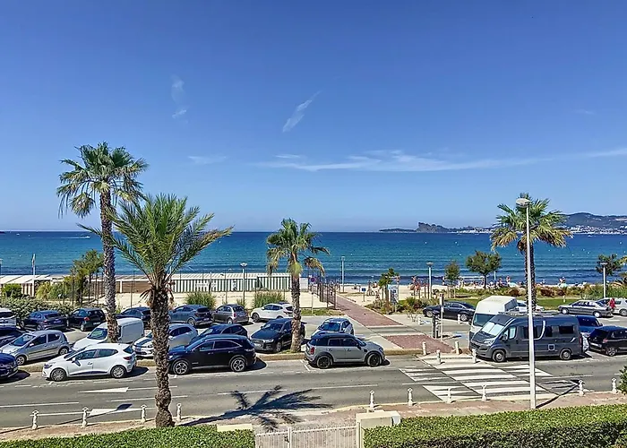 Appartement En Bord De Plage Avec Terrasse, Parking Prive, Wifi Et Equipements Modernes - Fr-1-770-15